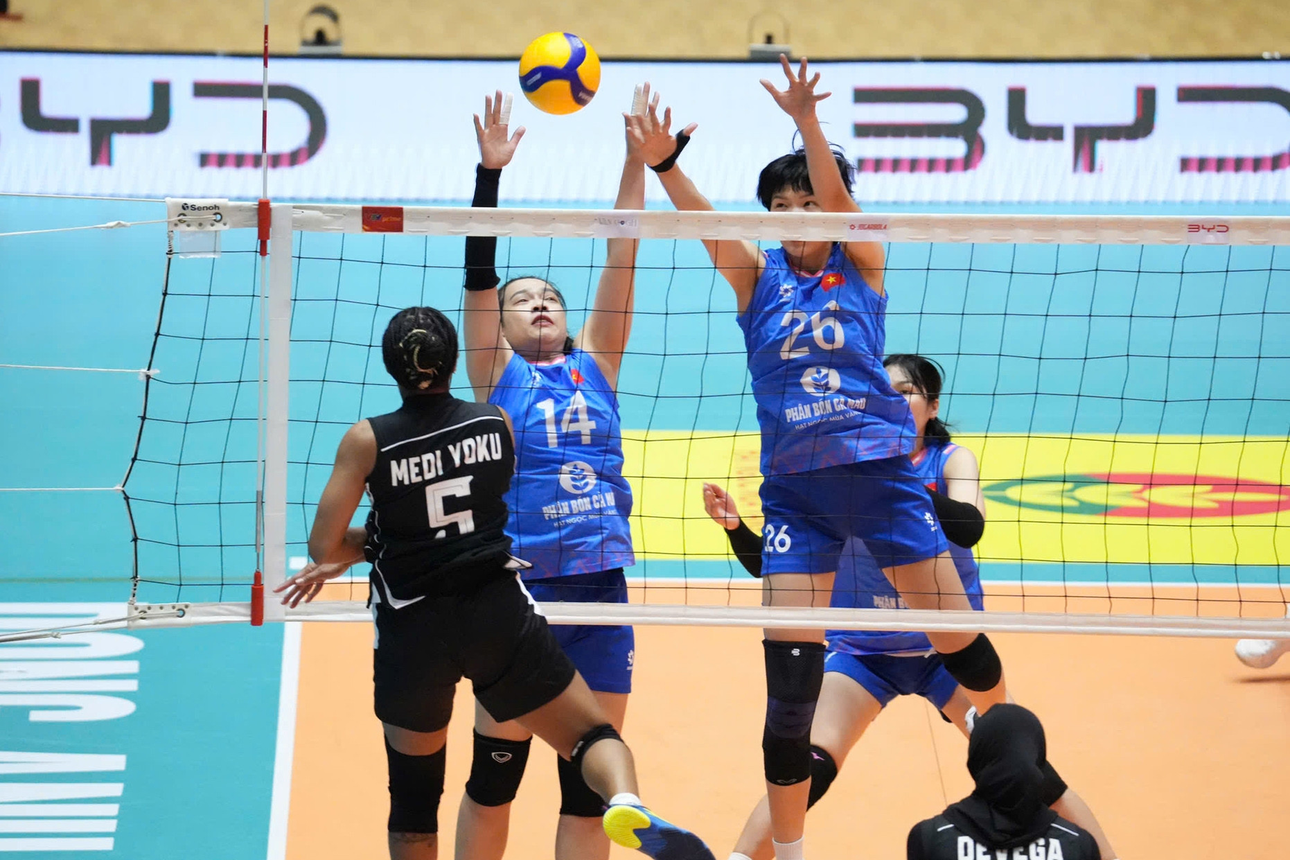 Tuyển bóng chuyền nữ Việt Nam vs Thái Lan: Tranh ngôi vô địch