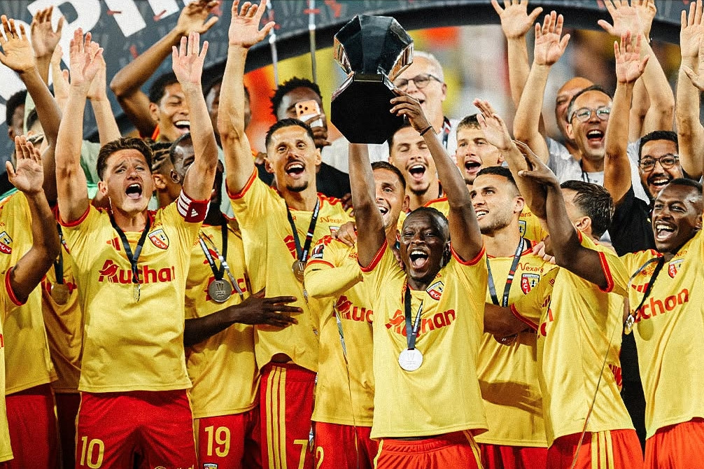 PSG thua khó tin, Lens đoạt Siêu cúp Pháp sau 28 năm