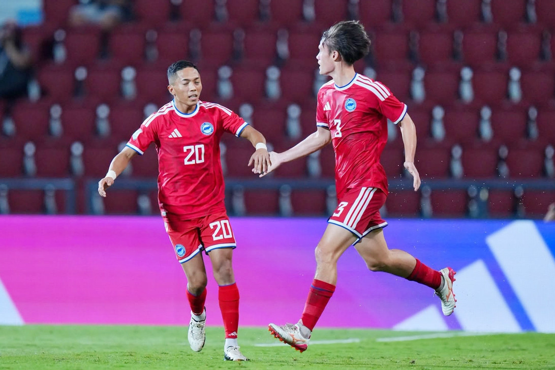Video bóng đá Thái Lan vs Singapore: Bất ngờ ở Rajamangala