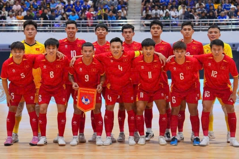 Tuyển futsal Việt Nam hòa khó tin Thái Lan ở giải châu lục