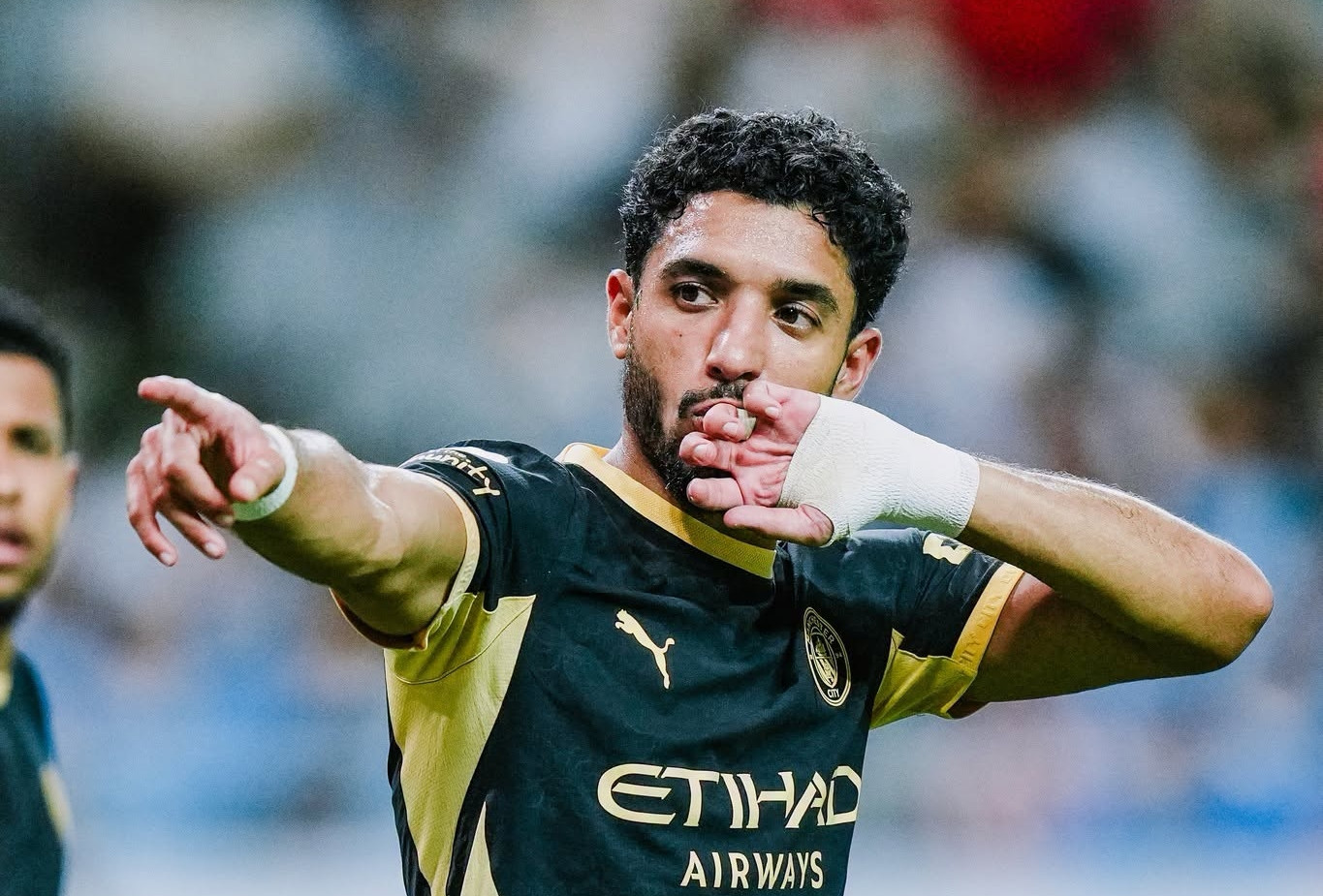 Man City ngược dòng đả bại Atletico