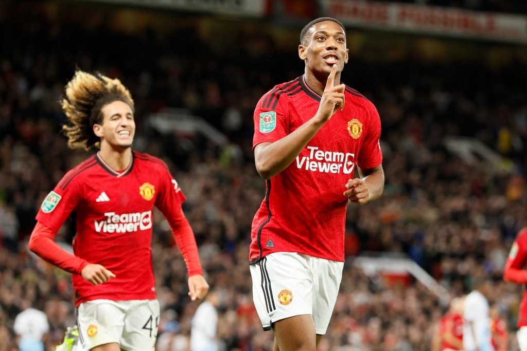 Rời xa MU là bão tố, Anthony Martial giờ ra sao?