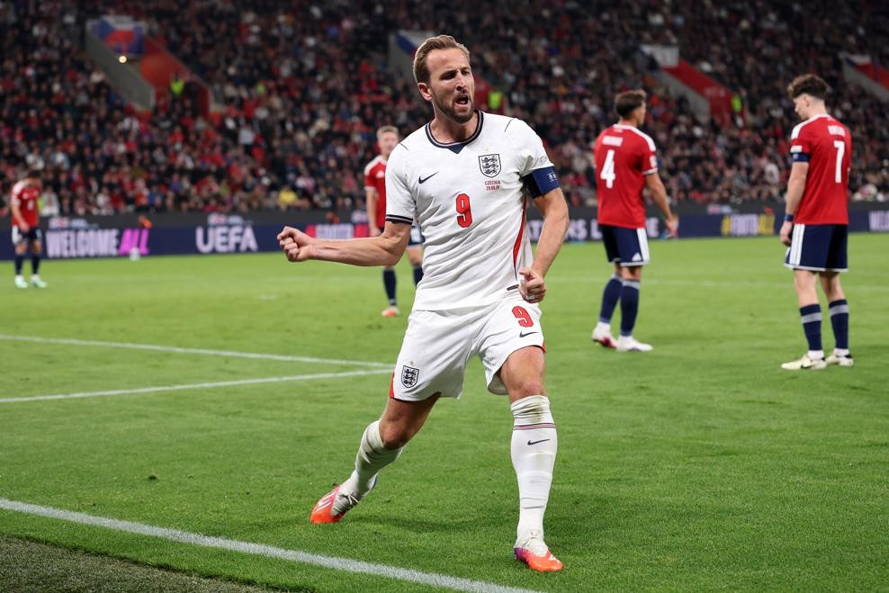 Harry Kane giúp tuyển Anh khuất phục CH Séc