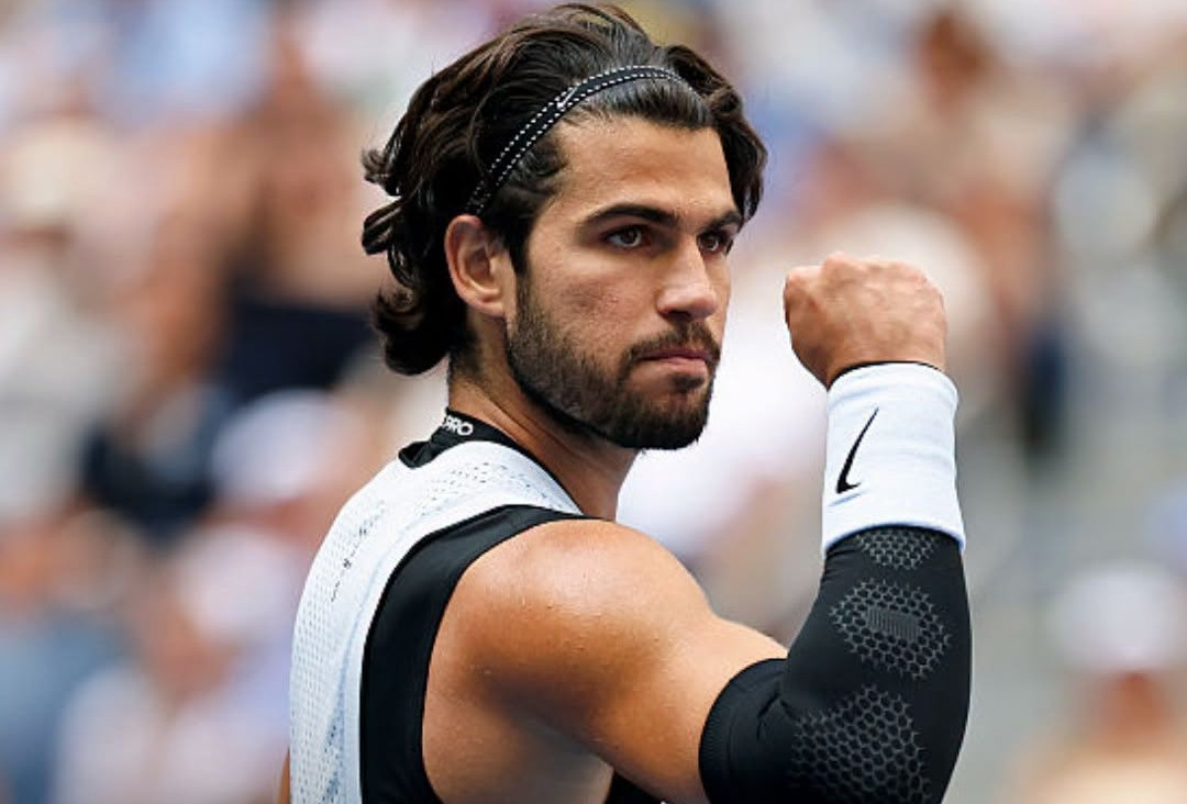 Carlos Alcaraz lần thứ 5 vào tứ kết US Open