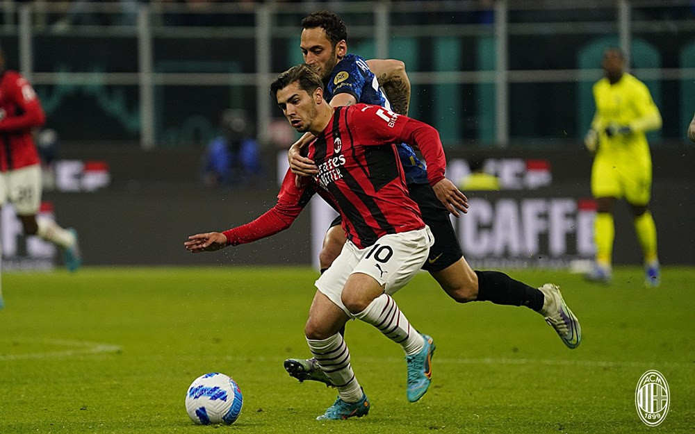 Inter Milan và AC Milan tái đấu ở bán kết Coppa Italia sau khi hòa 0-0 ở lượt đi
