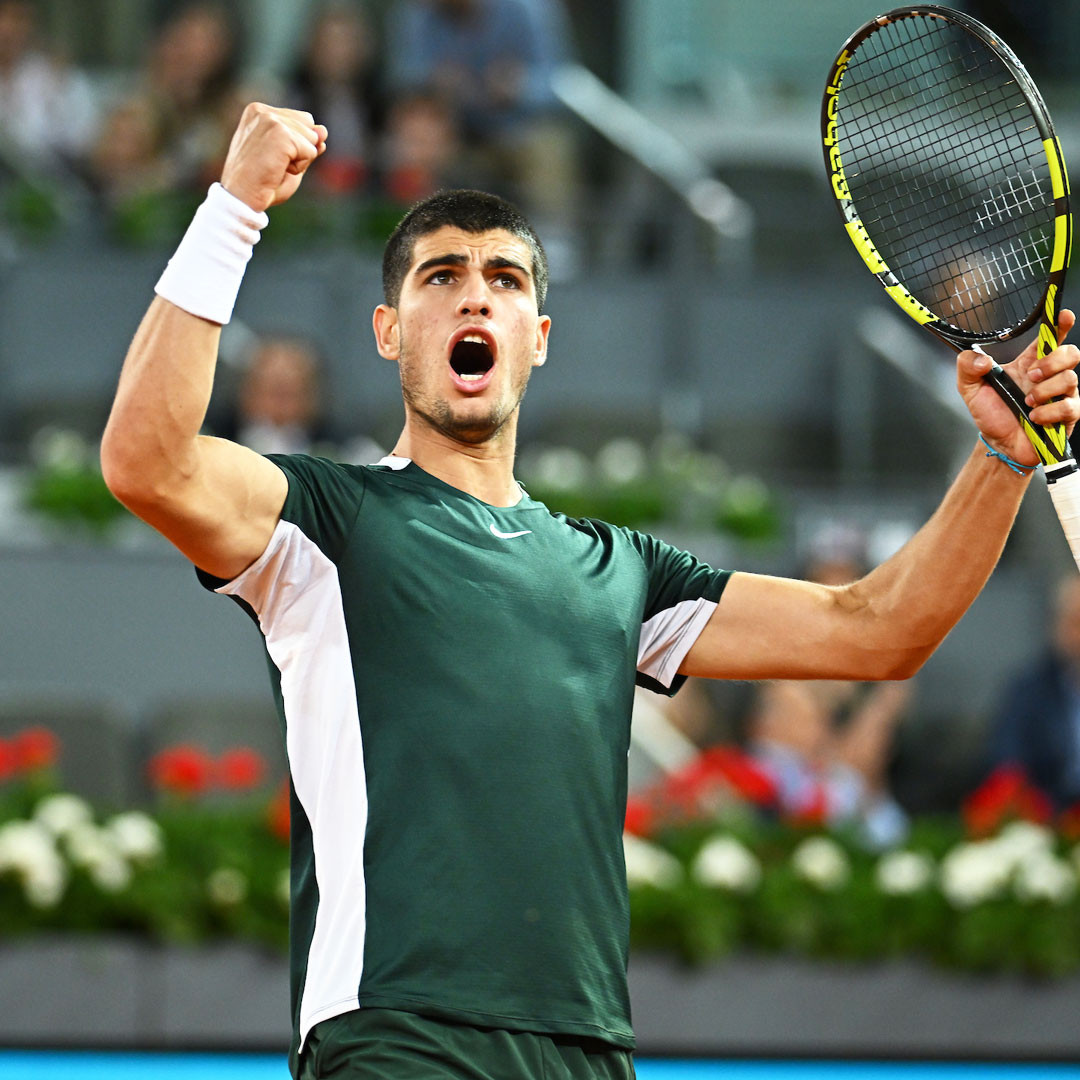 Giành thắng lợi sau 2 giờ 17 phút, Alcaraz giành quyền vào bán kết Madrid Open 2022