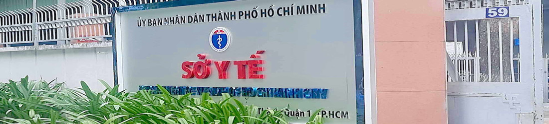 Một bé gái tử vong, hàng chục người ngộ độc sau ăn bánh đêm Trung thu