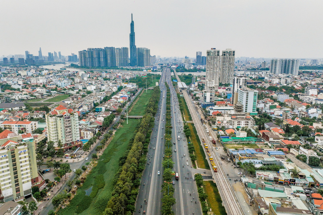 Tìm động lực mới cho Thành phố mang tên Người