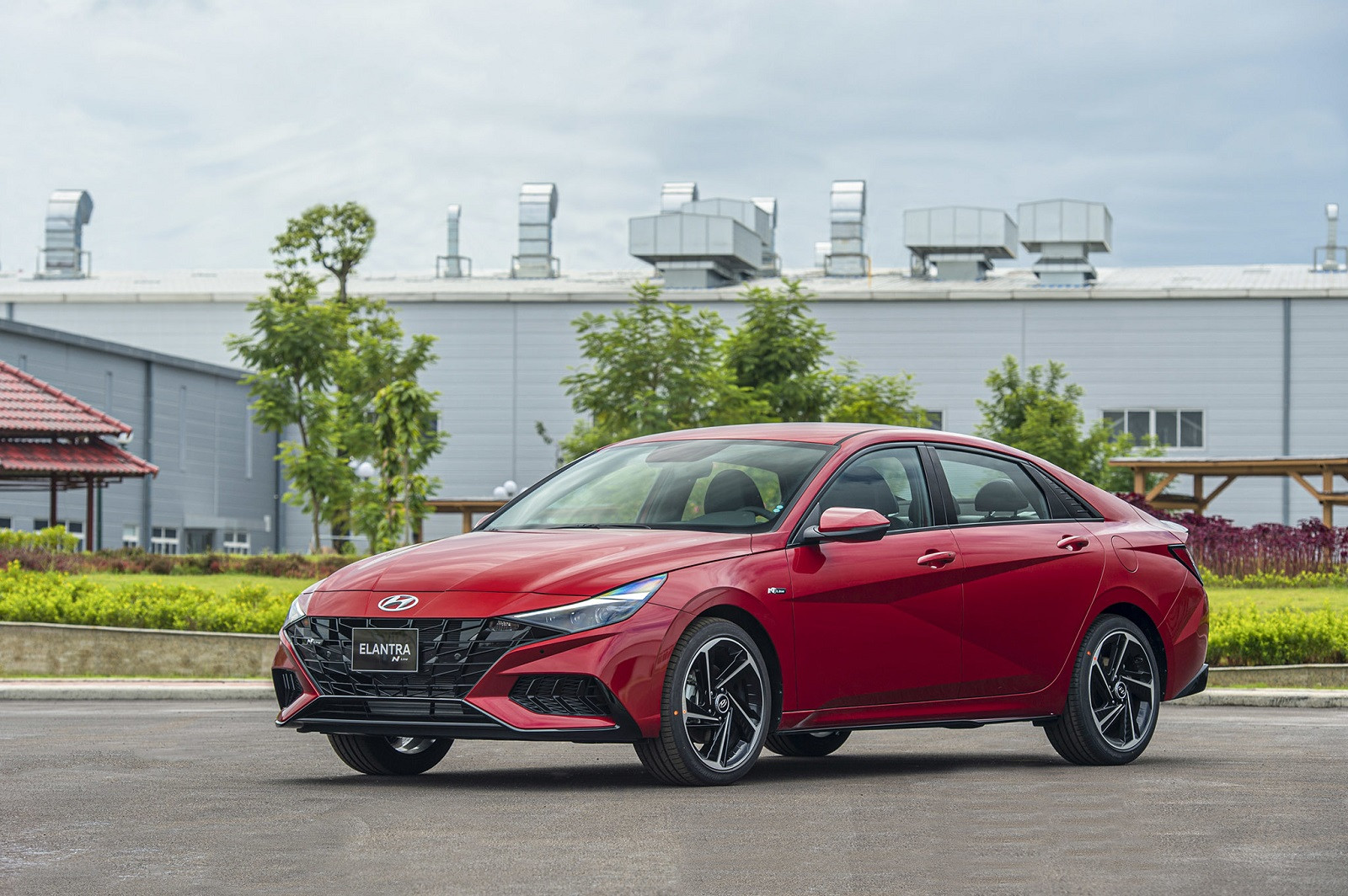 Thông số, hình ảnh, giá xe ô tô Hyundai Elantra 1.6 AT Đặc biệt 2022