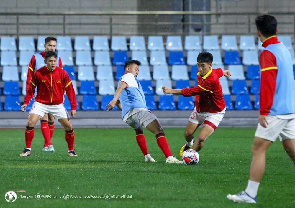 tuyen viet nam 2.jpg