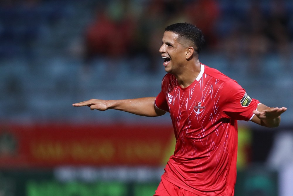 ha noi vs hai phong 1.jpg