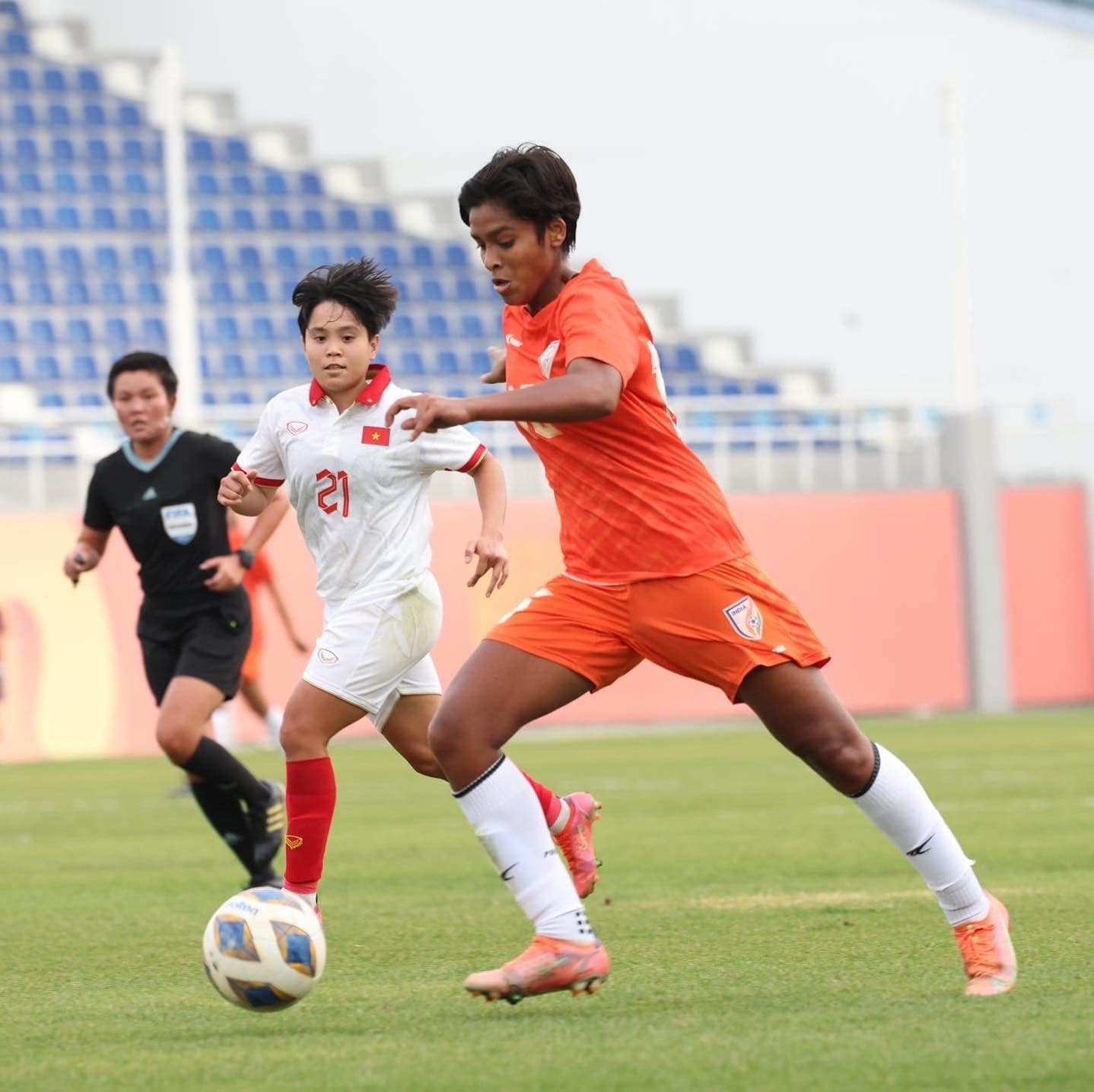 nu viet nam 3 1 an do 1.jpg