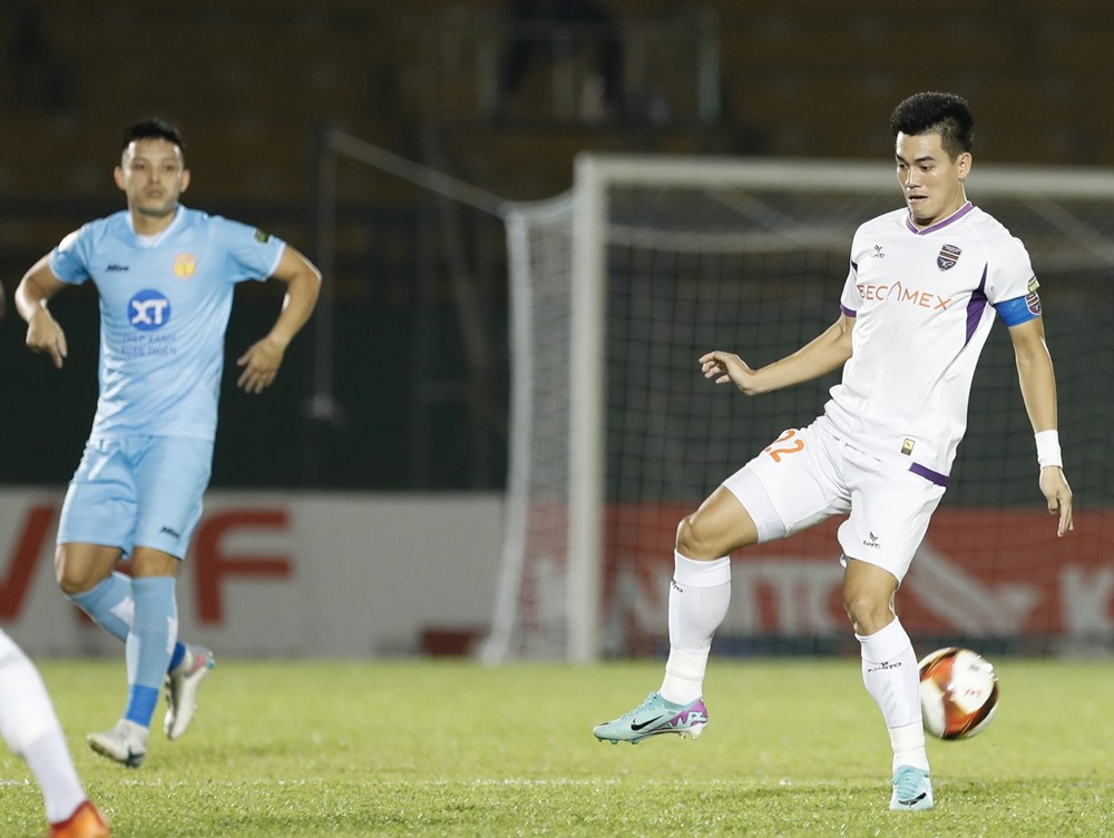 binh duong vs nam dinh.jpg