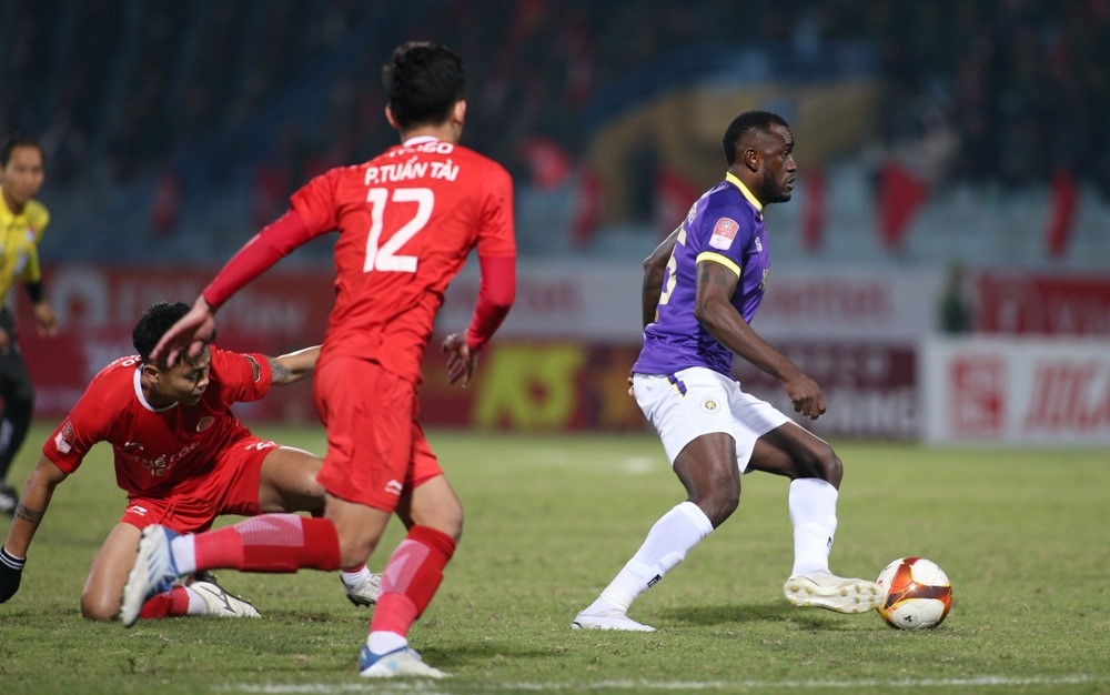 the cong vs ha noi 2.jpg