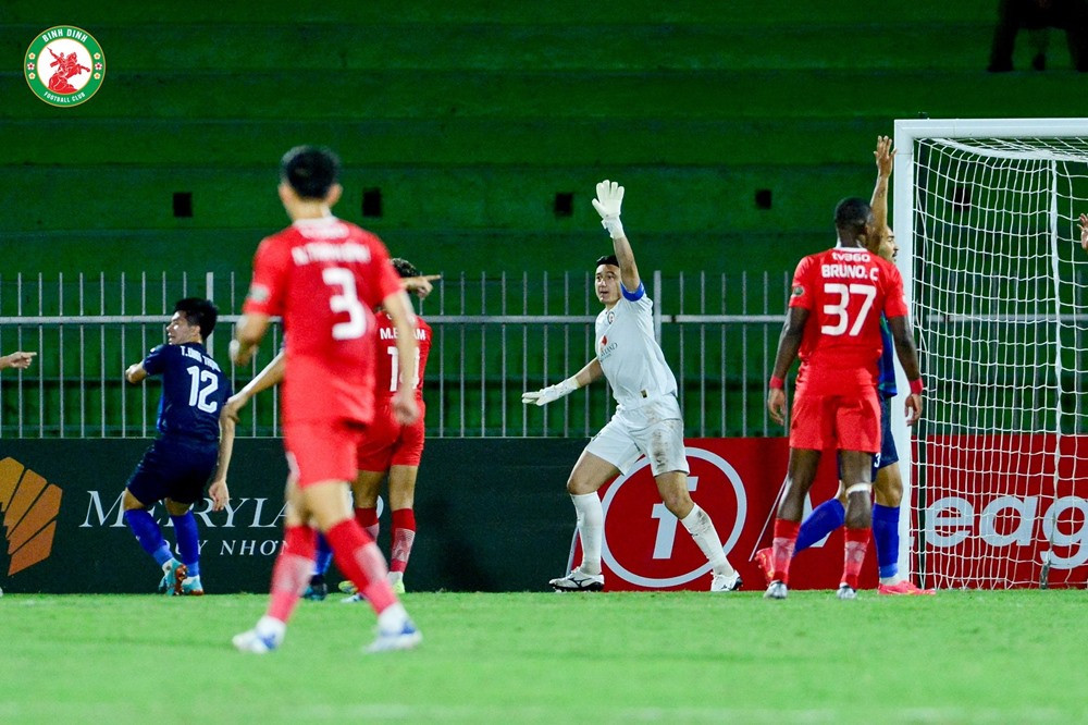 binh dinh vs the cong 3.jpg