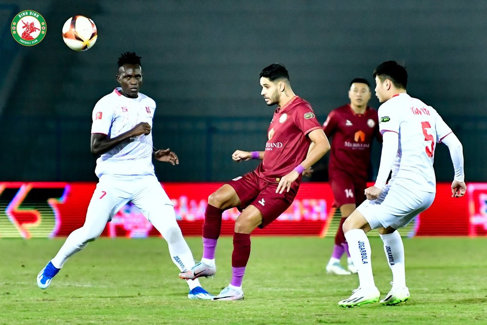 hai phong vs binh dinh 1.jpg