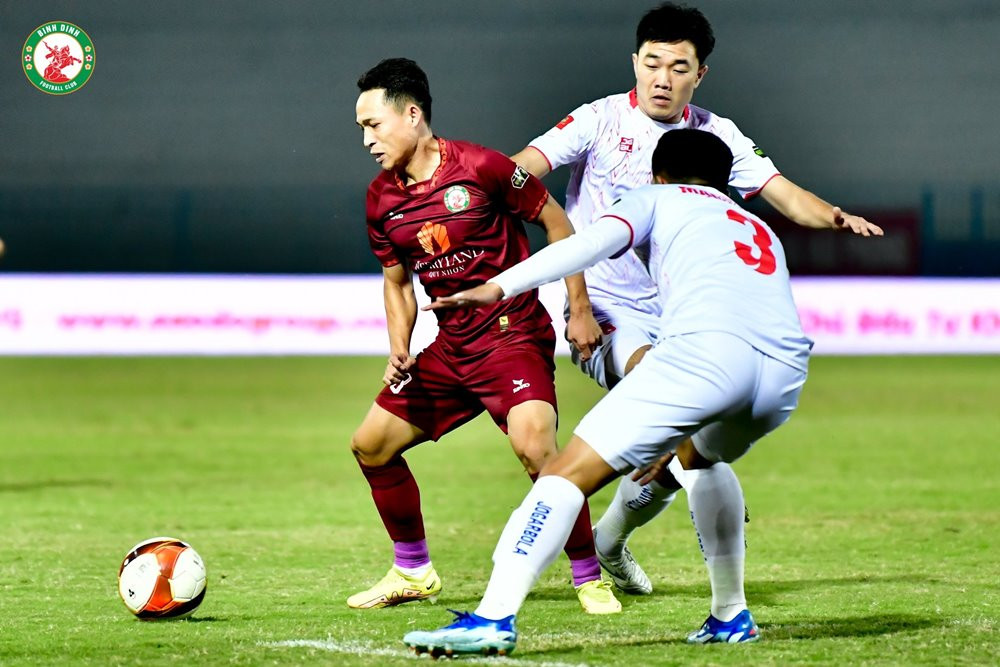 hai phong vs binh dinh.jpg