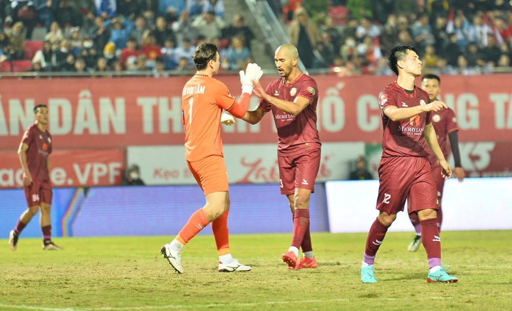 hai phong vs binh dinh 2.jpg