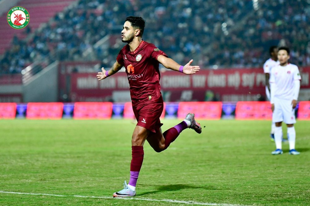 hai phong vs binh dinh 3.jpg