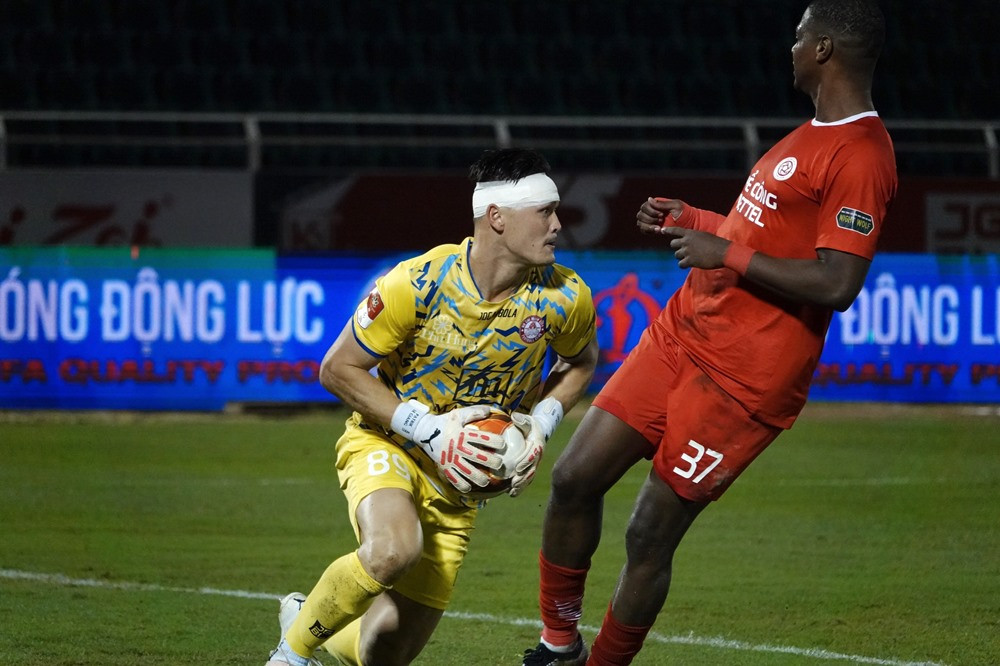 tphcm vs viettel.jpg