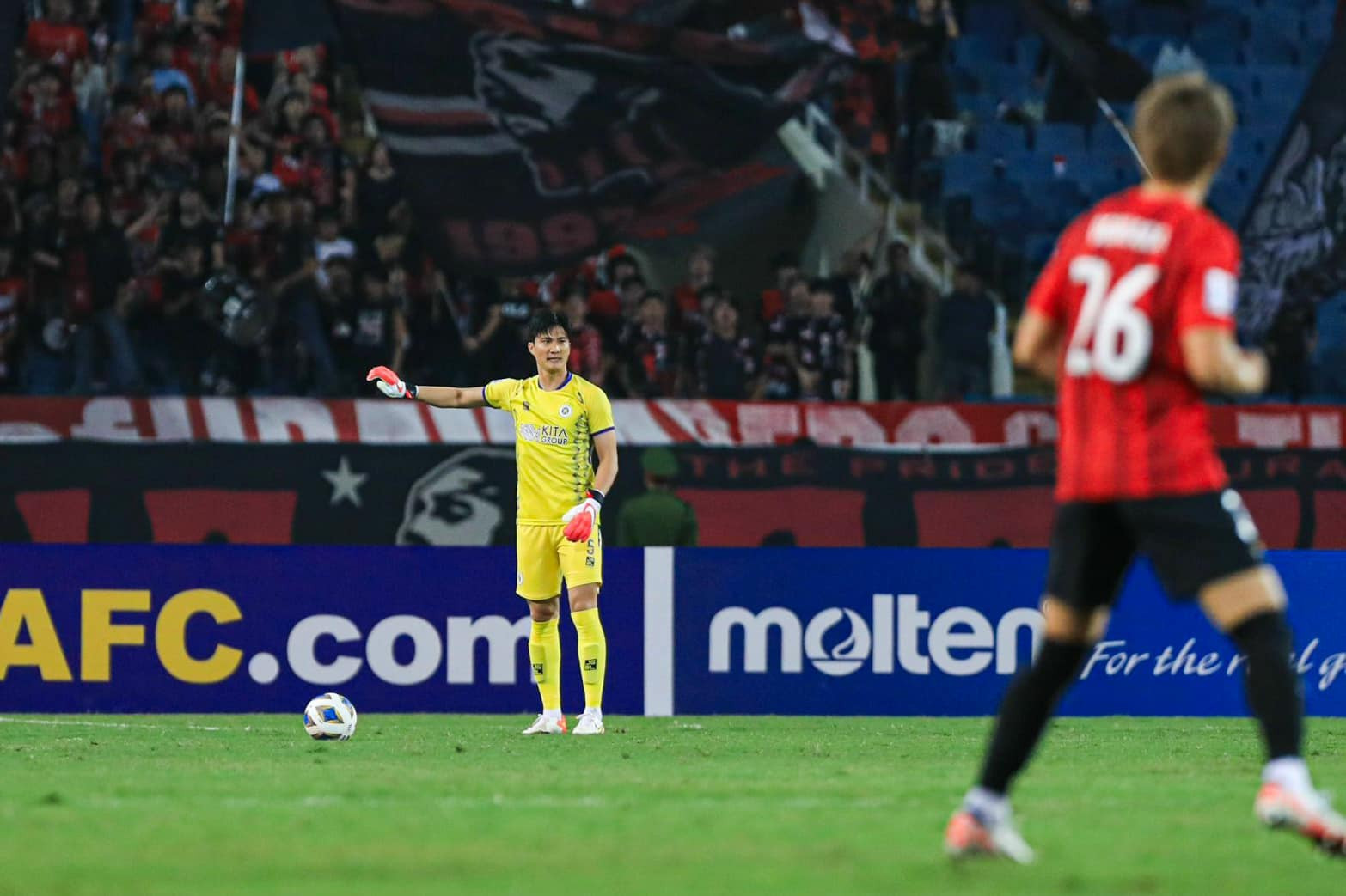 ha noi vs urawa reds 1.jpg