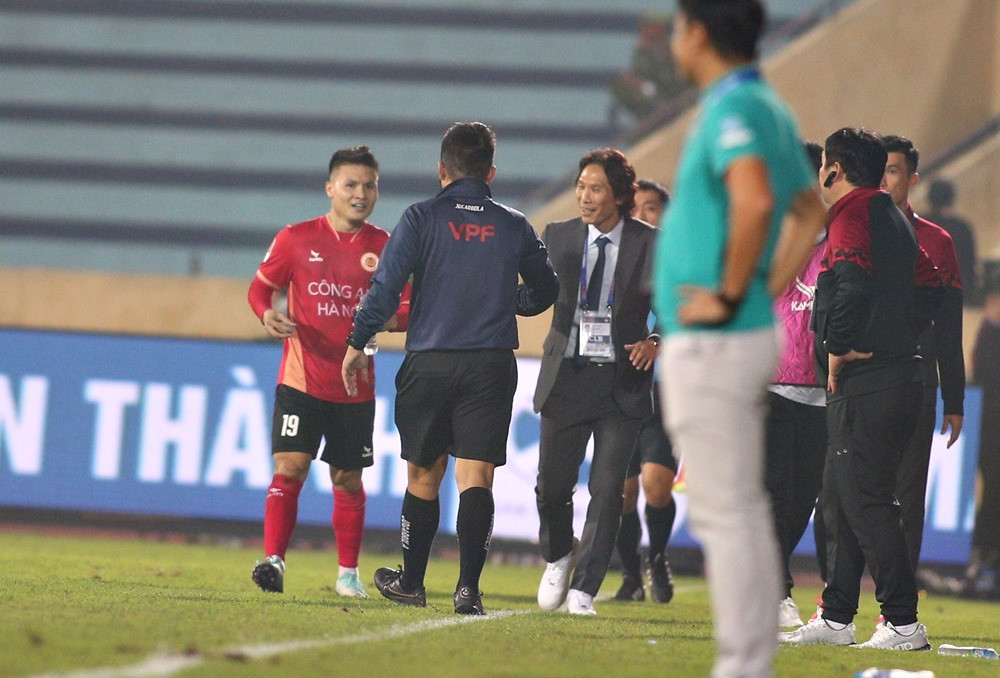 nam dinh vs cahn.jpg