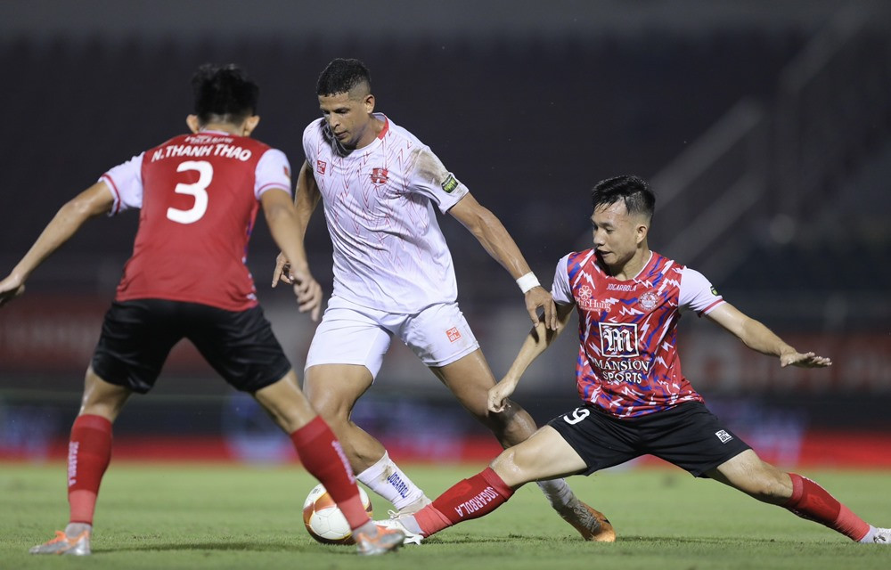 tphcm vs hai phong.jpg