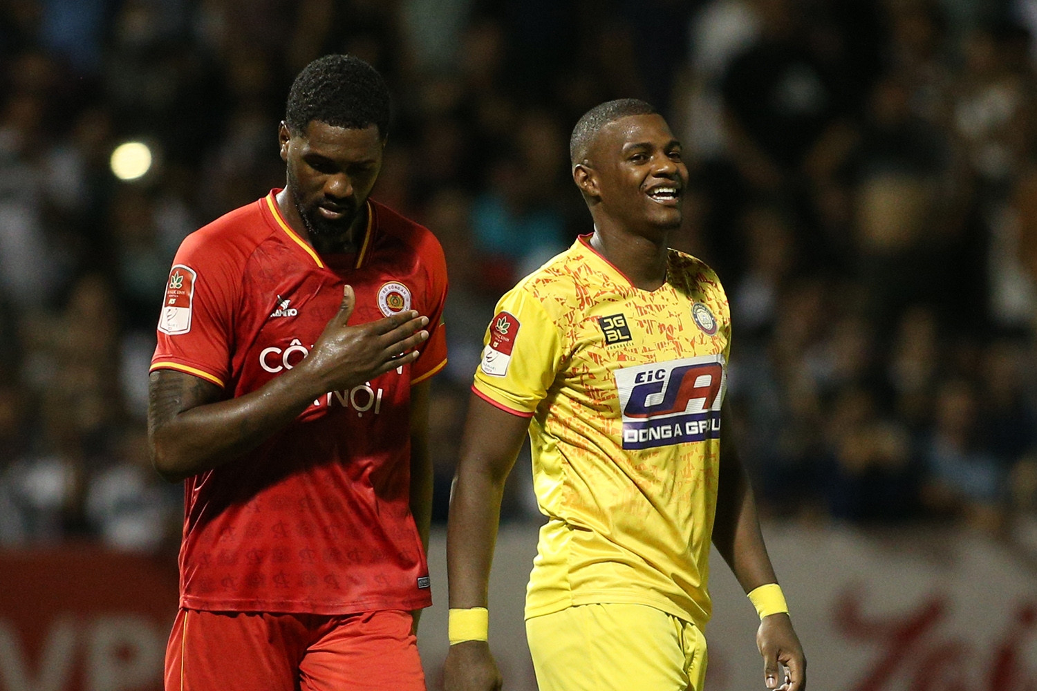 Ngoại binh biểu diễn Panenka khiến Thanh Hóa ôm hận trước CAHN