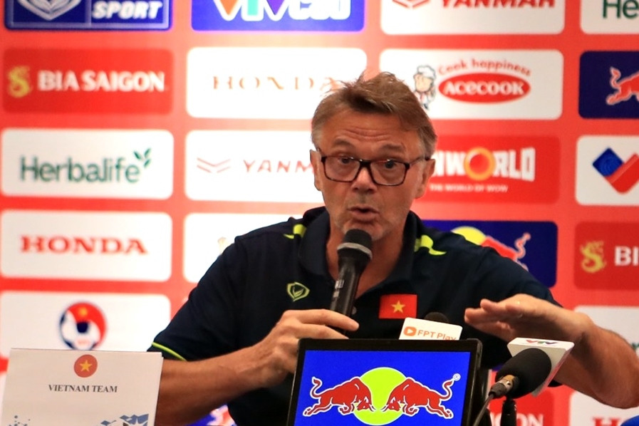 HLV Philippe Troussier: Văn Quyết nằm trong tính toán của tôi