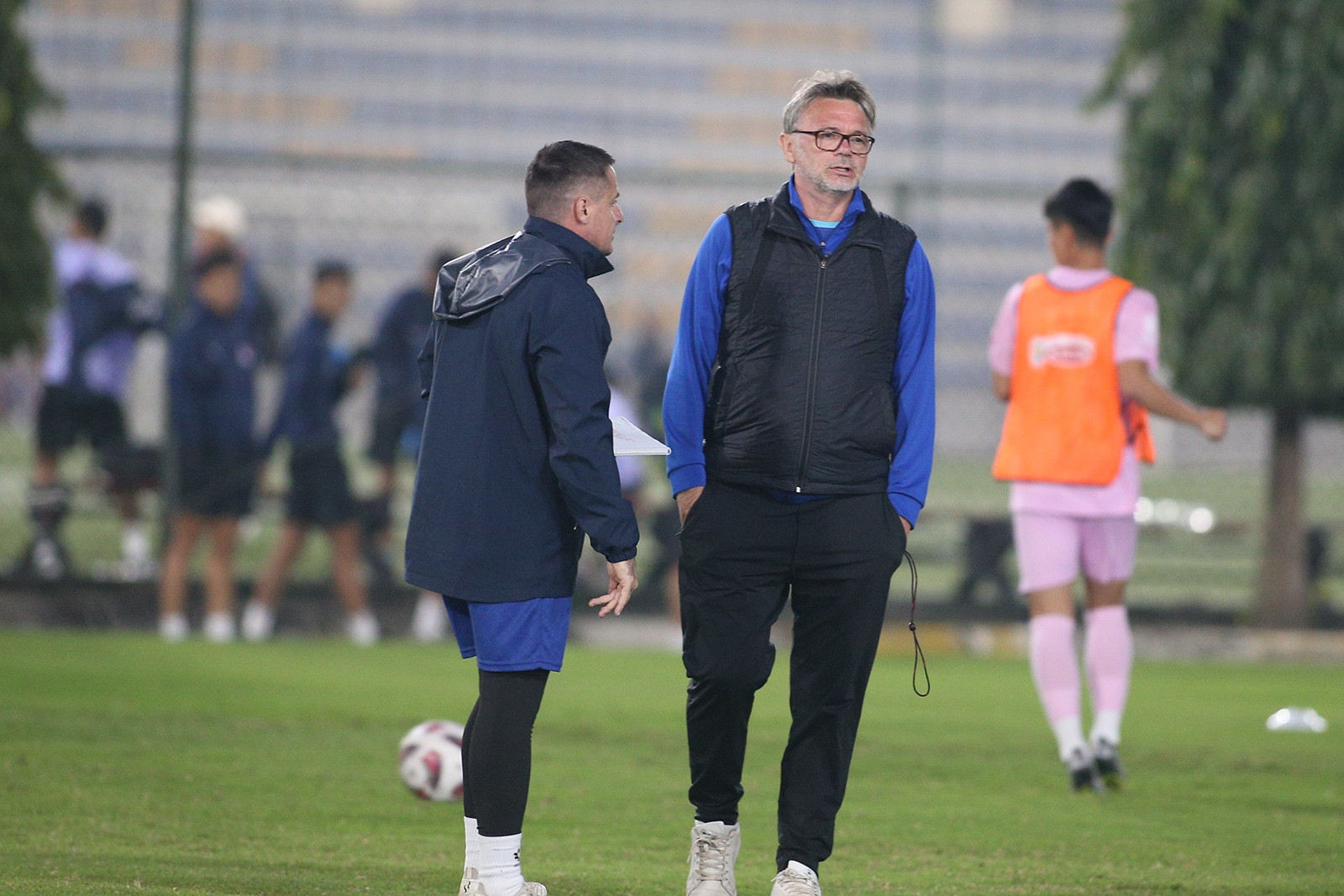 HLV Troussier: Tuyển Việt Nam có đội hình mạnh nhất dự Asian Cup