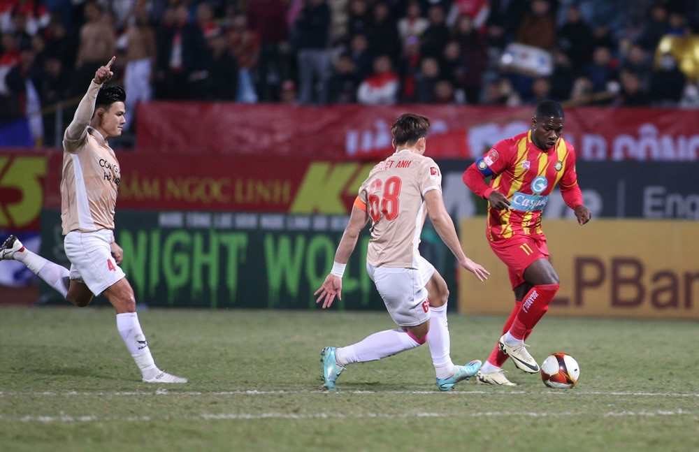 ca ha noi vs thanh hoa 1.jpg