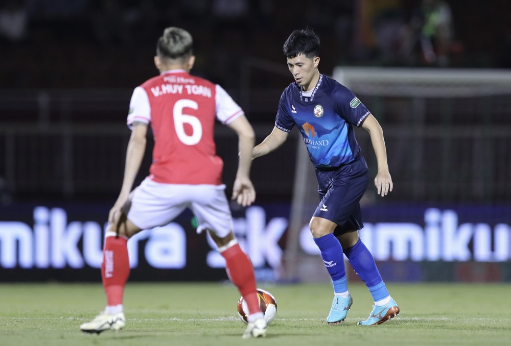 tphcm vs binh dinh 3.jpg