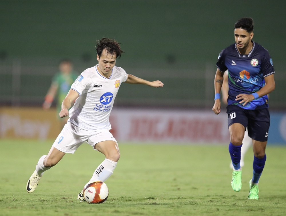 binh dinh vs nam dinh 3.jpg