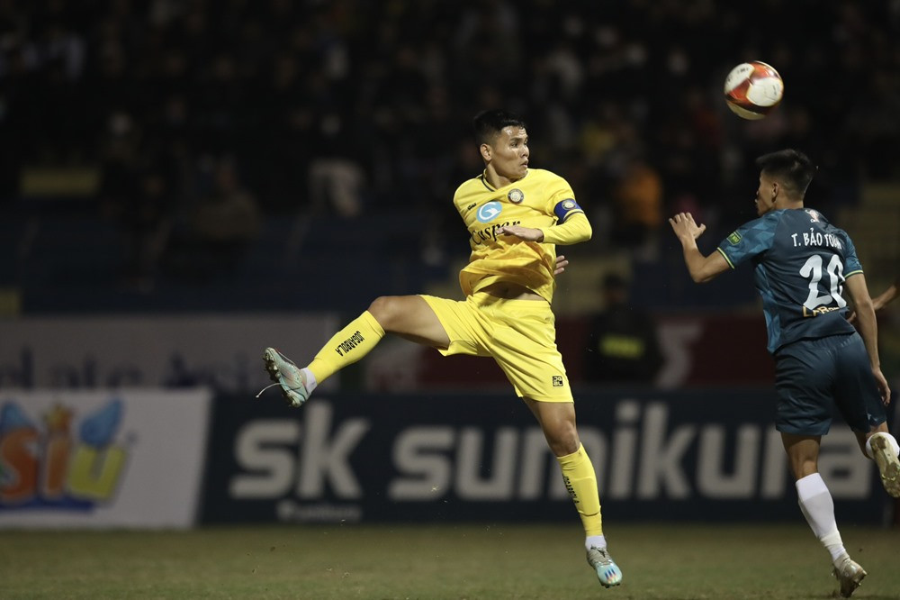 thanh hoa vs hagl 4.jpg