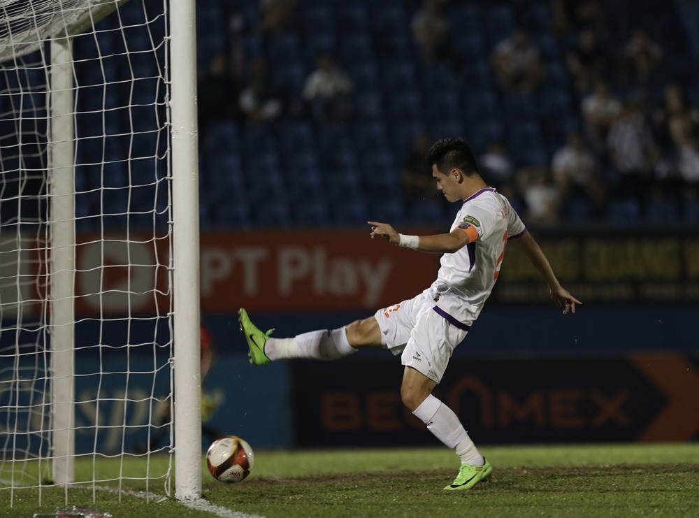 binh duong vs slna 3.jpg