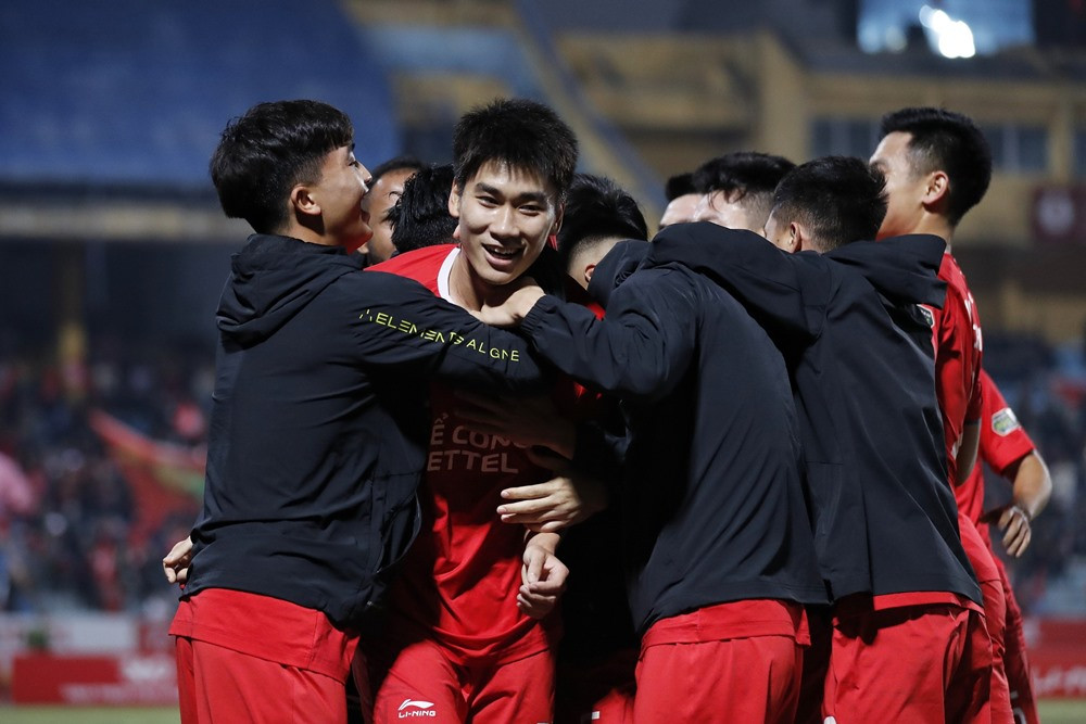 the cong vs cahn.jpg