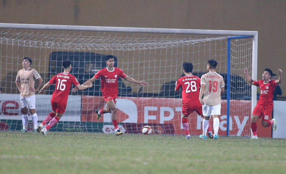 the cong vs cahn.jpg