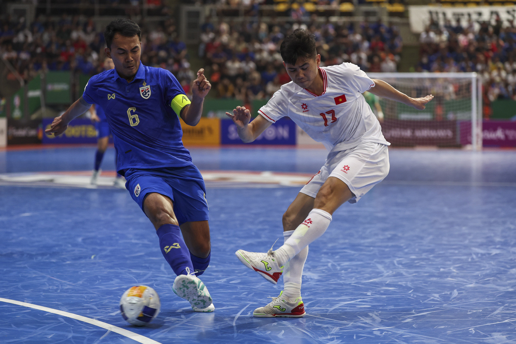 futsal viet nam thai 24.jpg
