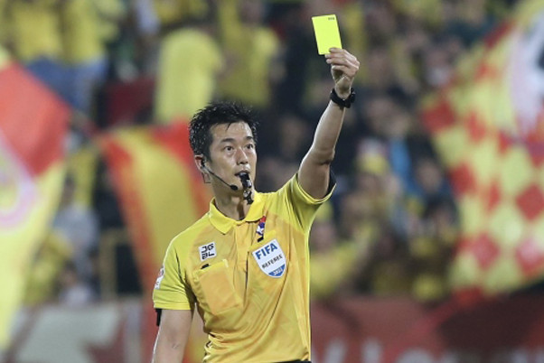 Trọng tài cầm còi ở V-League thổi trận U23 Việt Nam vs U23 Iraq