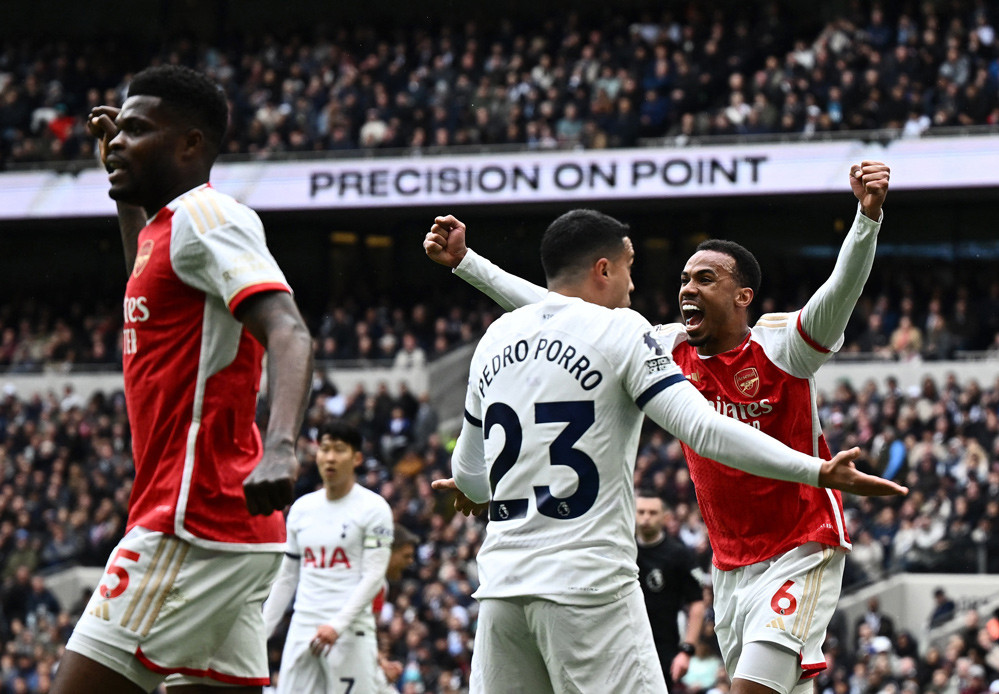 Arsenal Tottenham.jpg