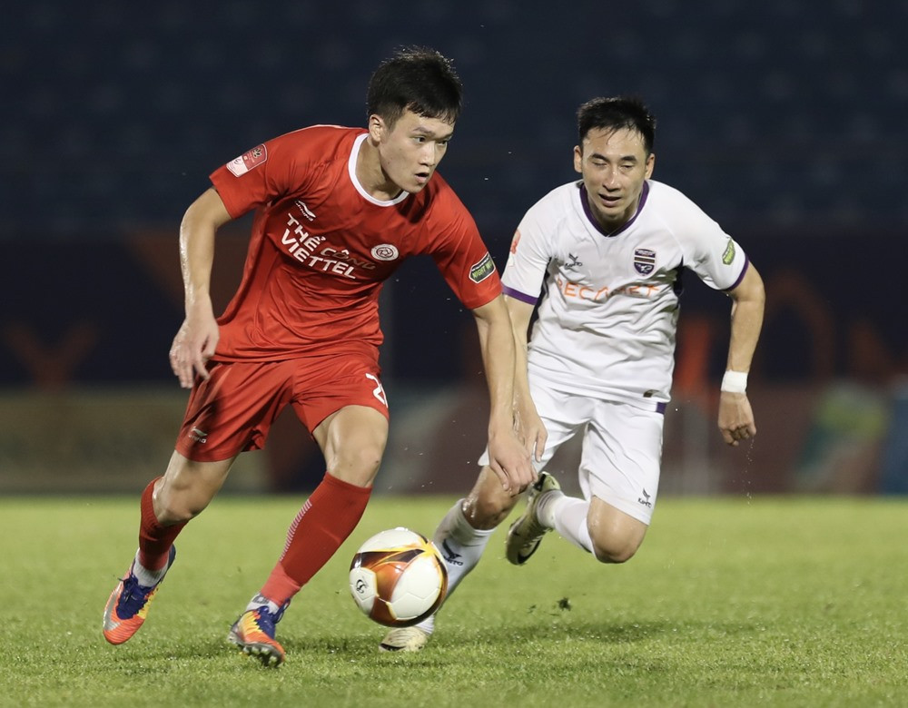 binh duong vs the cong 1.jpg