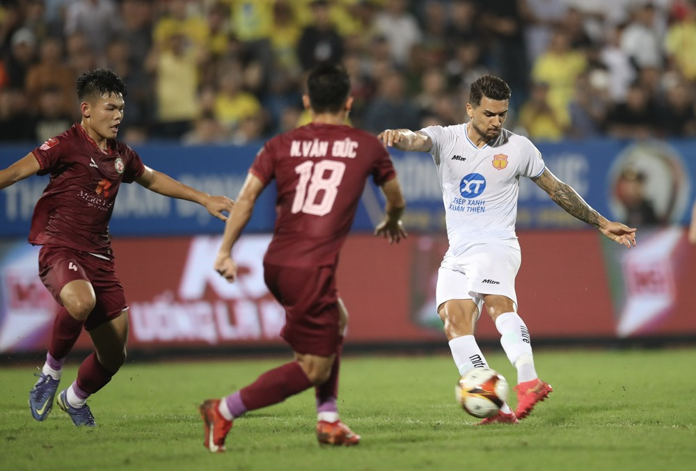 nam dinh vs binh dinh 4.jpg