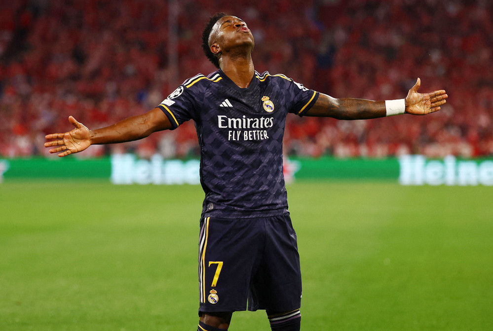 Bayern Munich Real.jpg