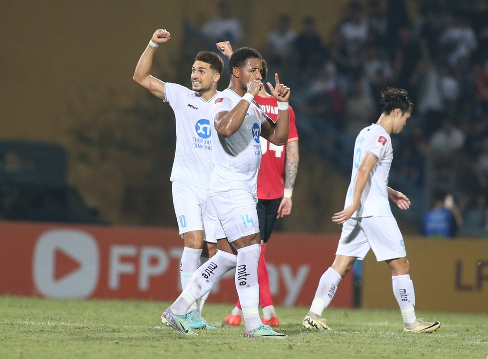 cahn vs nam dinh 4.jpg