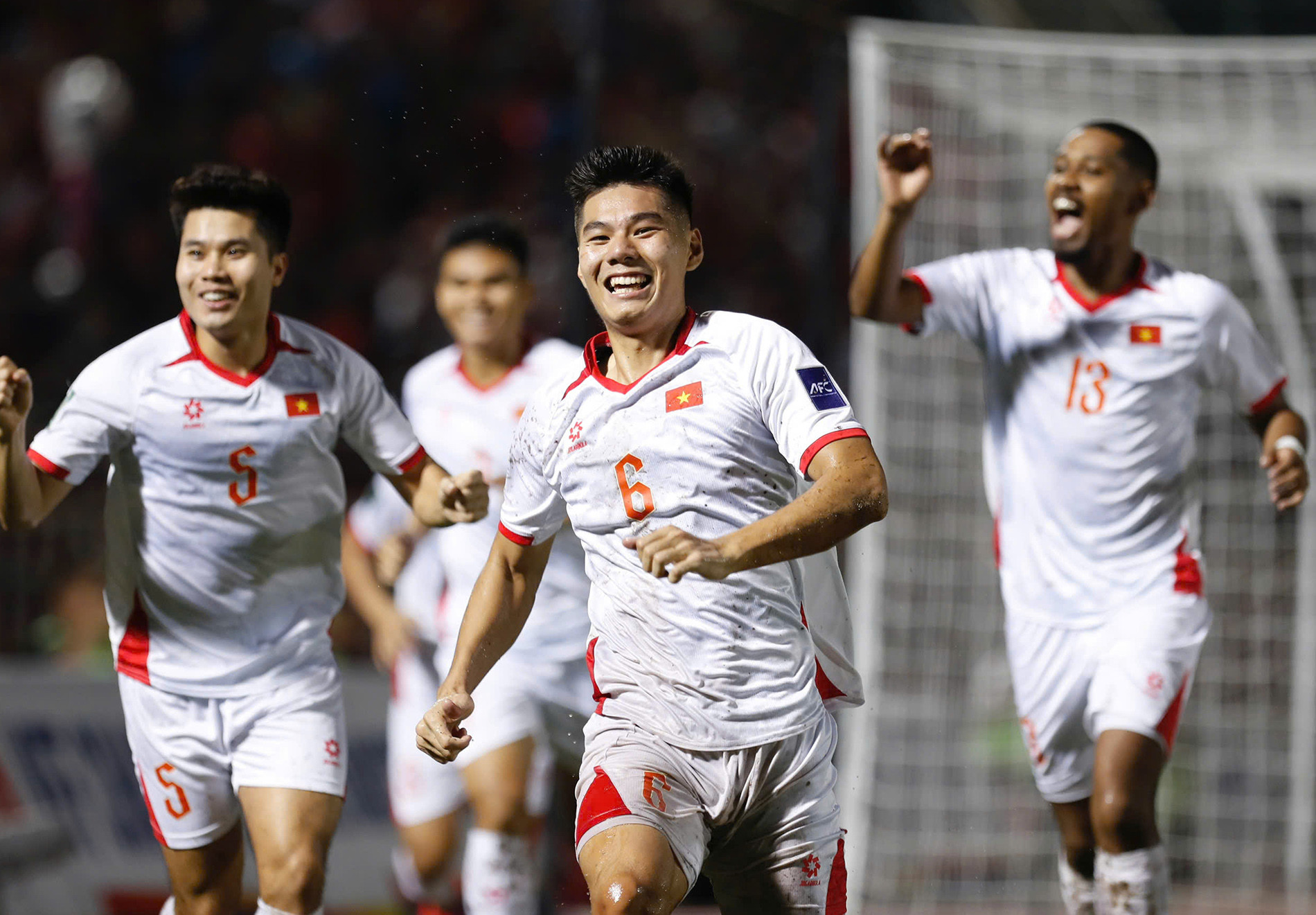 ĐT Malaysia nhận tin vui từ FIFA sau án phạt kỷ lục, ĐT Việt Nam nguy cơ mất vé dự Asian Cup?