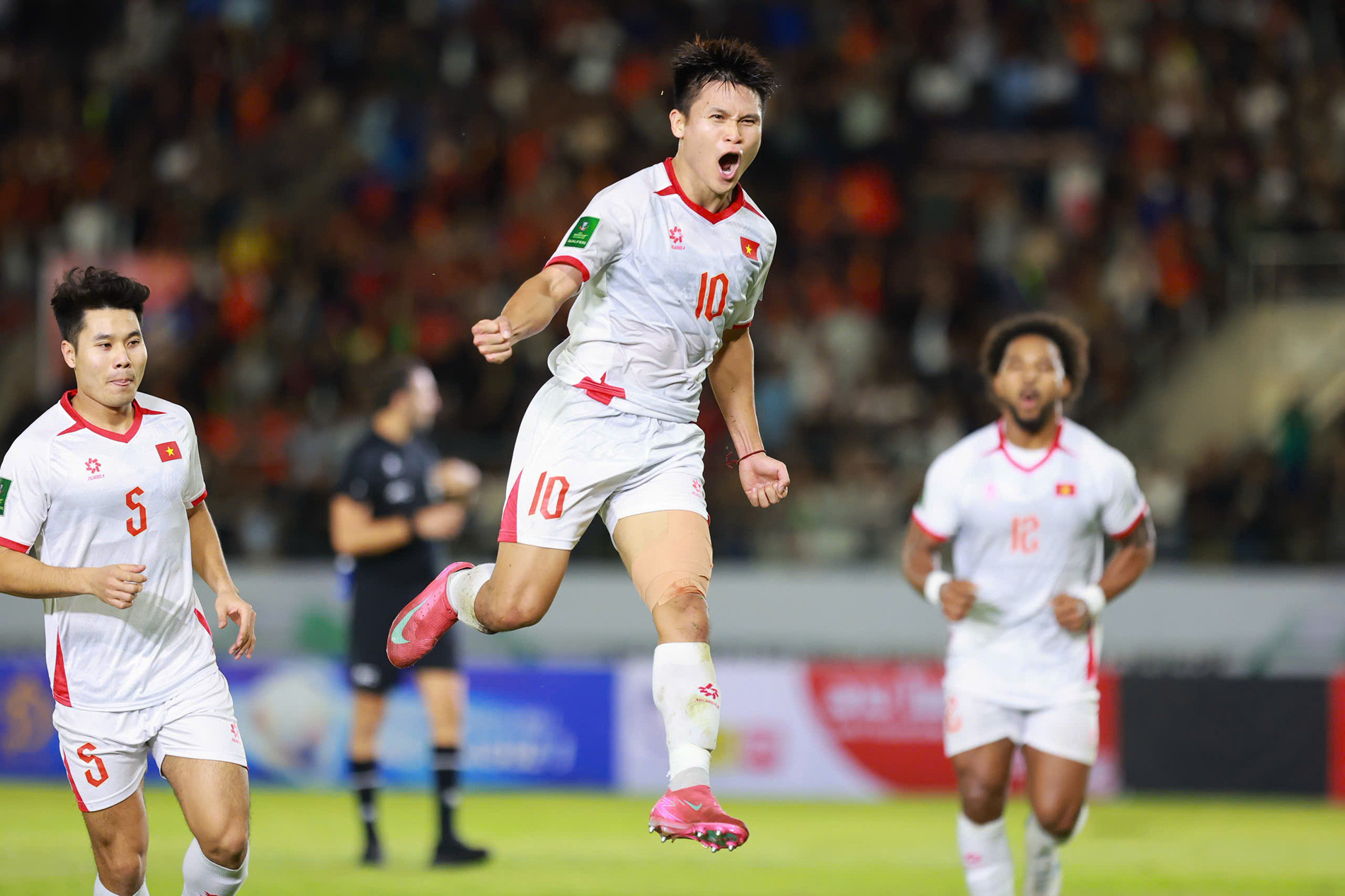 Malaysia đếm ngước ngày bị AFC 'trừng phạt', ĐT Việt Nam nhảy vọt với chiến thắng kép trên BXH FIFA?