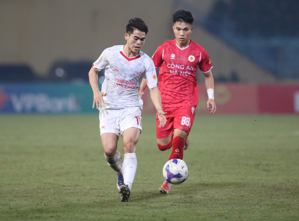 CAHN vs the cong.jpg