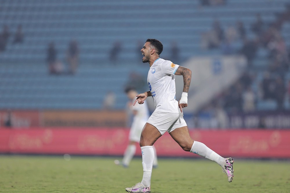 nam dinh vs long an 4.jpg