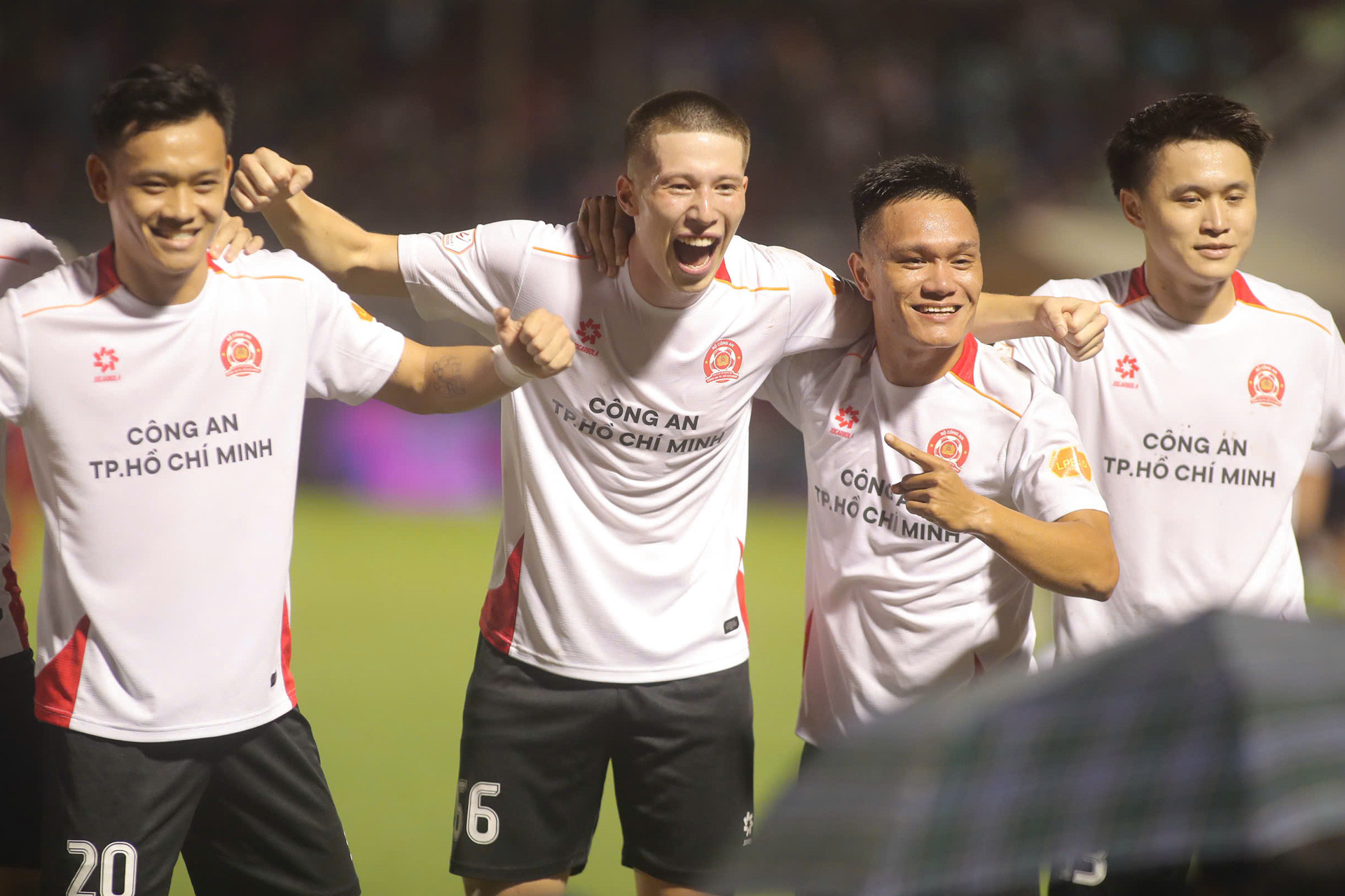 CA TPHCM Ninh Binh 1.jpg