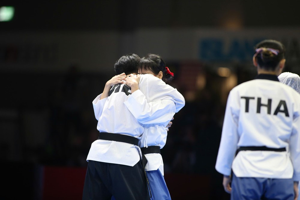 trong phuc kim ha taewondo 2.jpg